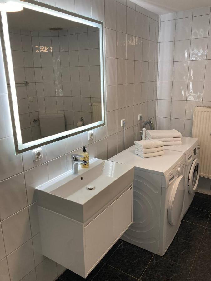 Ferienwohnung & Monteurunterkunft "Mainbogen-Blick" Grettstadt Eksteriør bilde